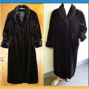New 1x faux fur/shearing black coat by Olympia